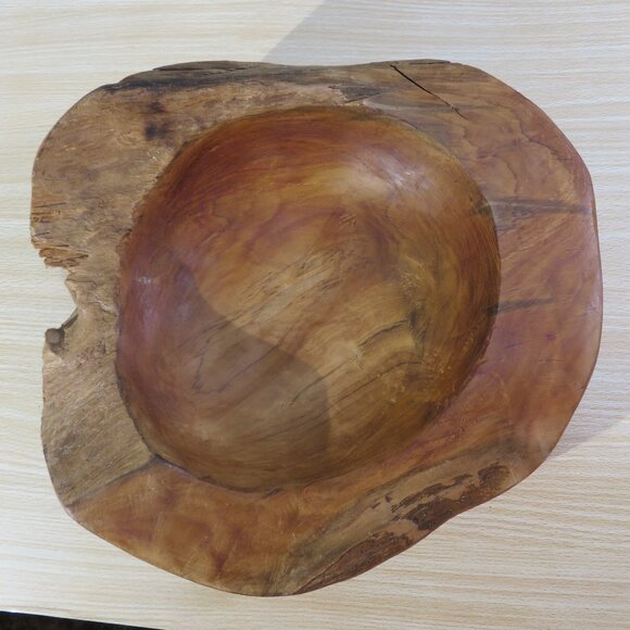 One of a Kind - Wooden Bowl - Picture 2 of 8